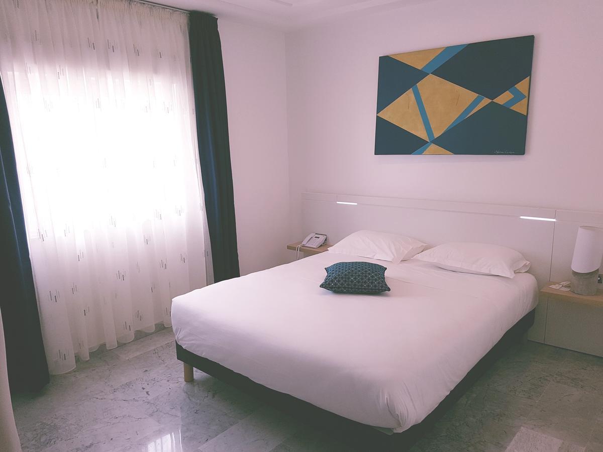 Hôtel Ahoefa King Salomon Garden Lomé Exterior foto