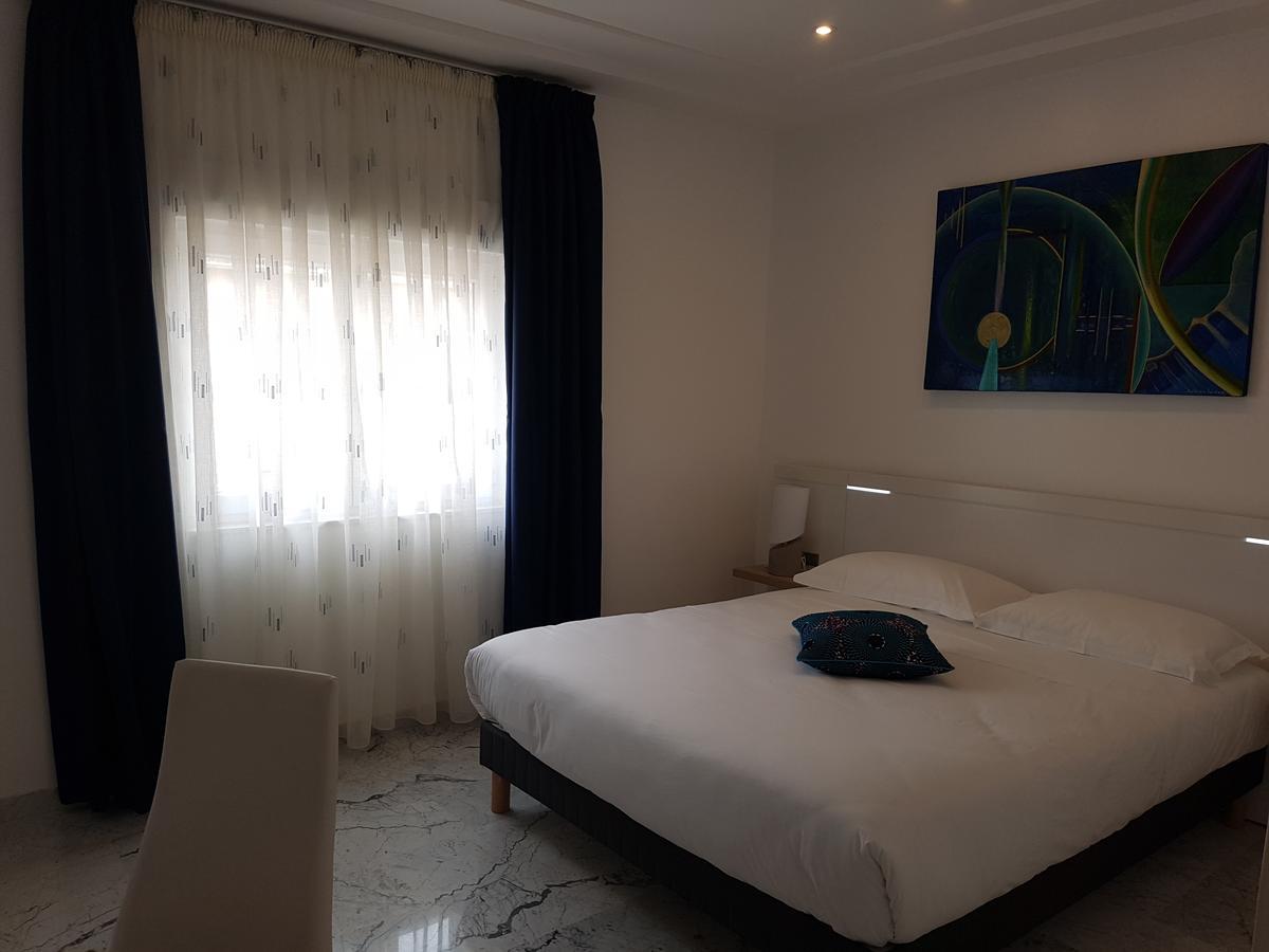 Hôtel Ahoefa King Salomon Garden Lomé Exterior foto
